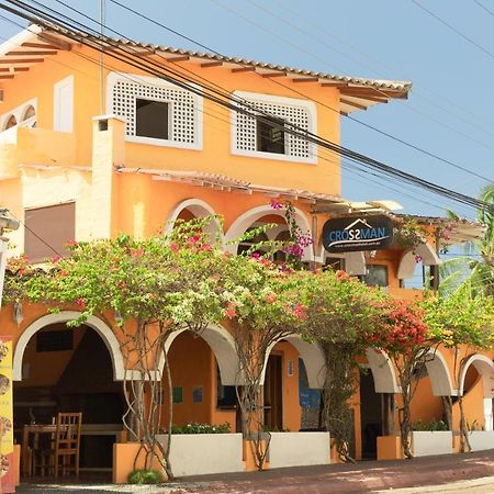 Hotel Crossman Puerto Ayora  Kültér fotó