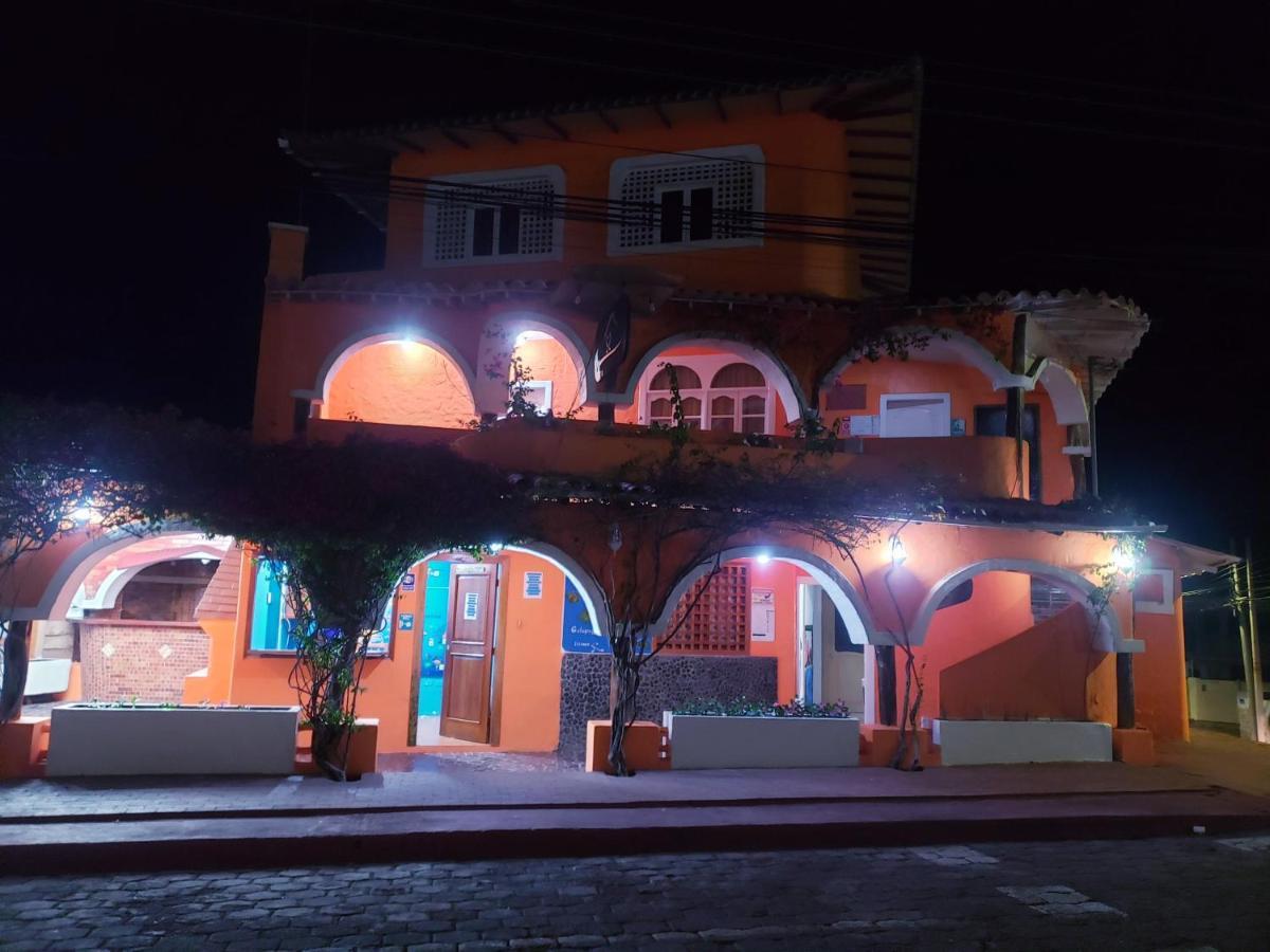 Hotel Crossman Puerto Ayora  Kültér fotó
