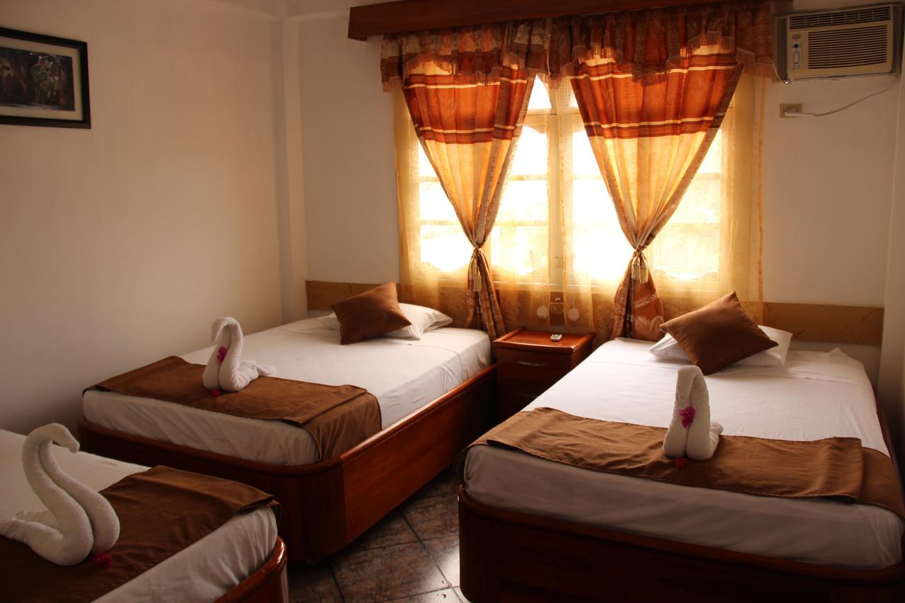 Hotel Crossman Puerto Ayora  Kültér fotó