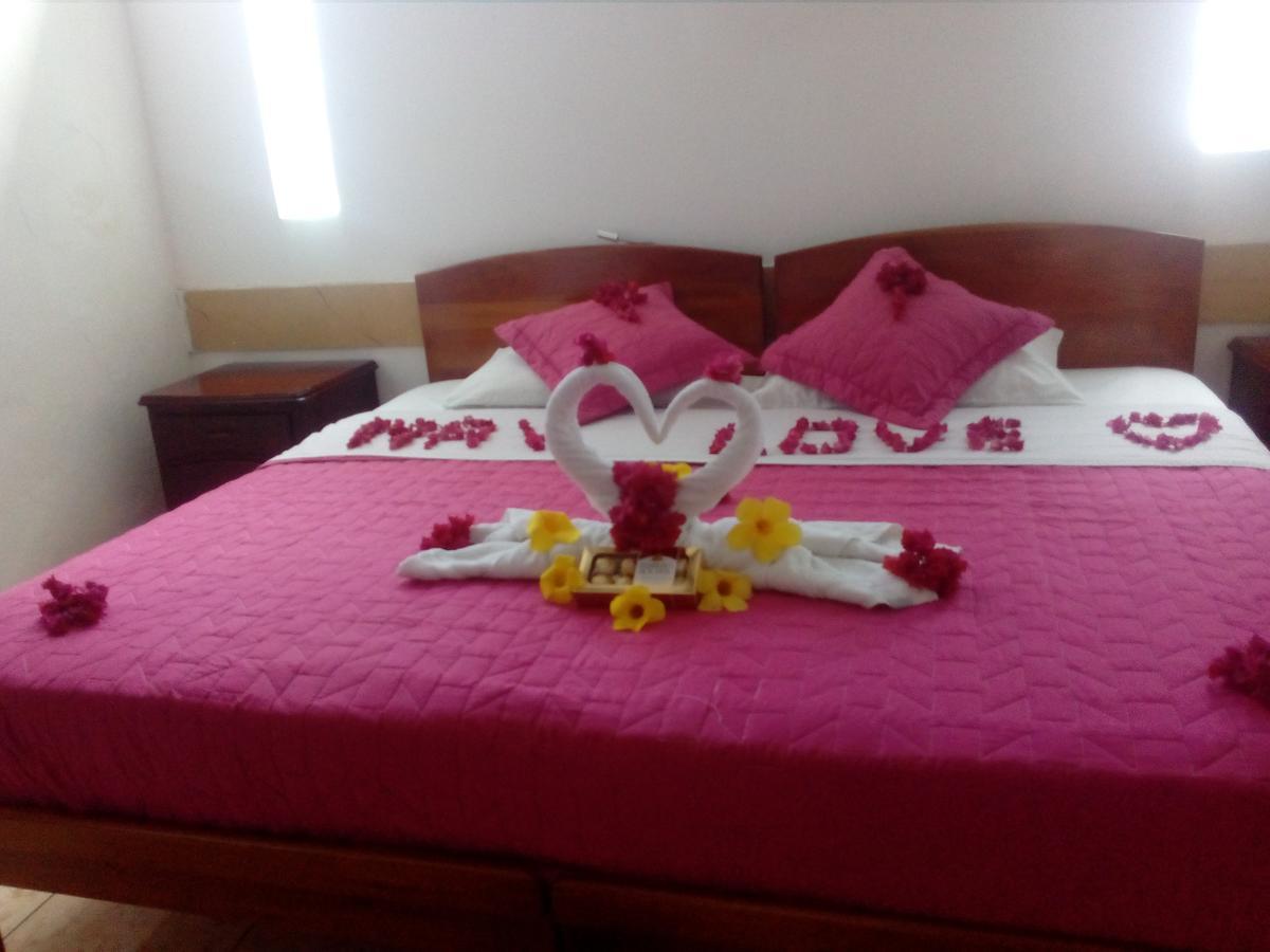 Hotel Crossman Puerto Ayora  Kültér fotó