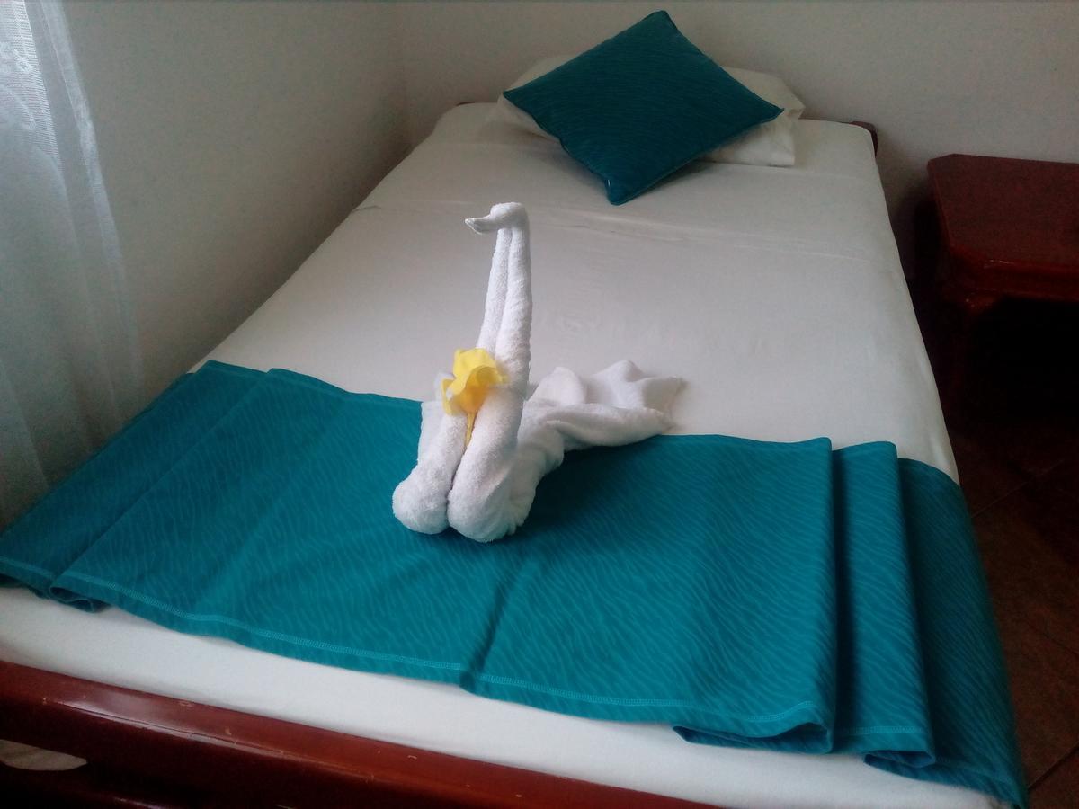 Hotel Crossman Puerto Ayora  Kültér fotó