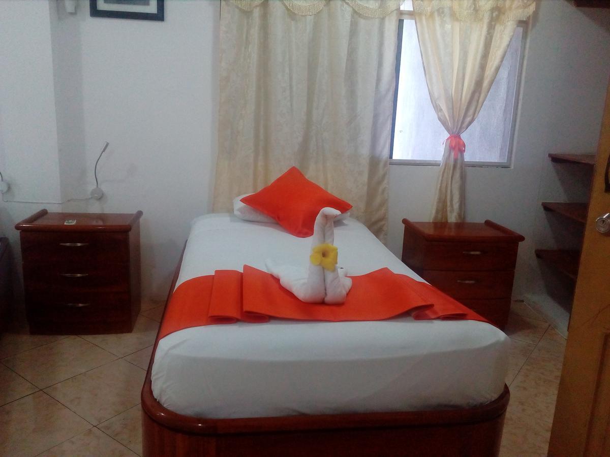 Hotel Crossman Puerto Ayora  Kültér fotó